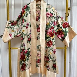 Vintage Lord & Taylor 100% Silk Robe – Size Small
